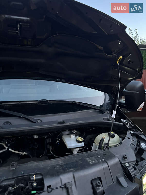 Грузовой фургон Renault Master 2020 в Тернополе