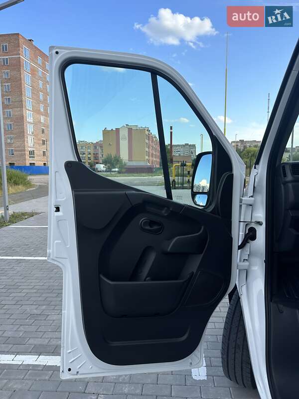 Вантажний фургон Renault Master 2022 в Ковелі фото 25 Вантажний фургон Renault Master 2022 в Ковелі