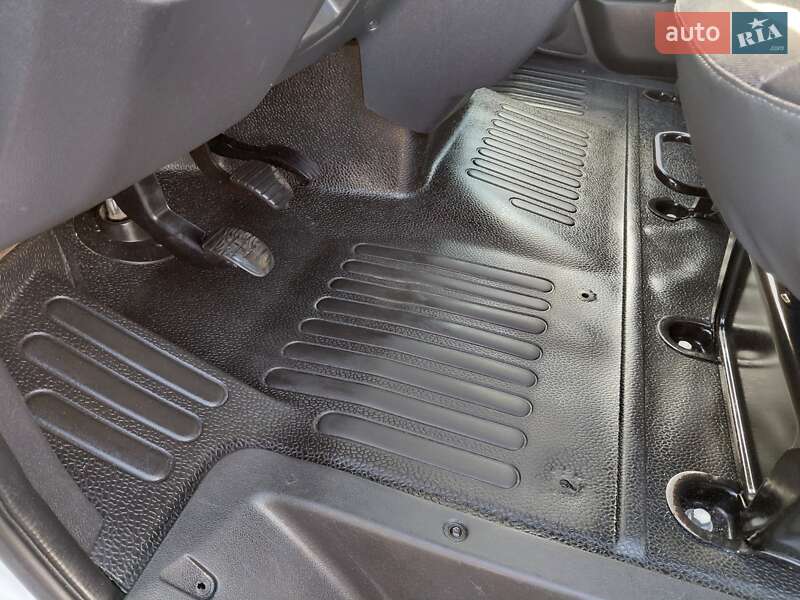 Грузовой фургон Renault Master 2020 в Ивано-Франковске фото 70 Грузовой фургон Renault Master 2020 в Ивано-Франковске