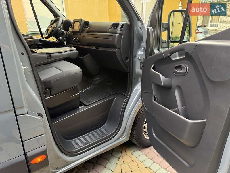 Грузовой фургон Renault Master 2022 в Ковеле