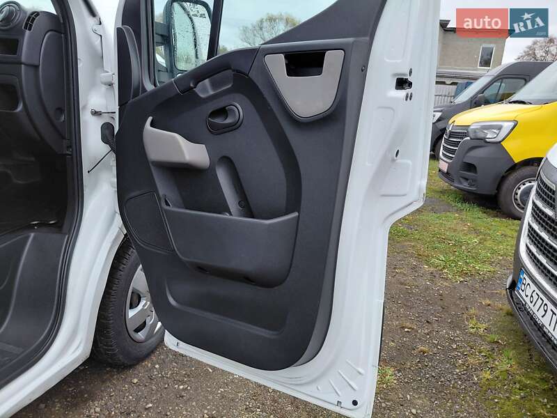Вантажний фургон Renault Master 2017 в Івано-Франківську фото 30 Вантажний фургон Renault Master 2017 в Івано-Франківську