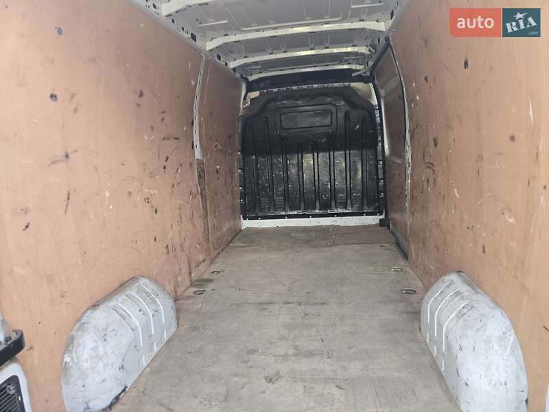 Мікроавтобус вантажний (до 3,5т) Renault Master 2015 в Черкасах фото 6 Мікроавтобус вантажний (до 3,5т) Renault Master 2015 в Черкасах