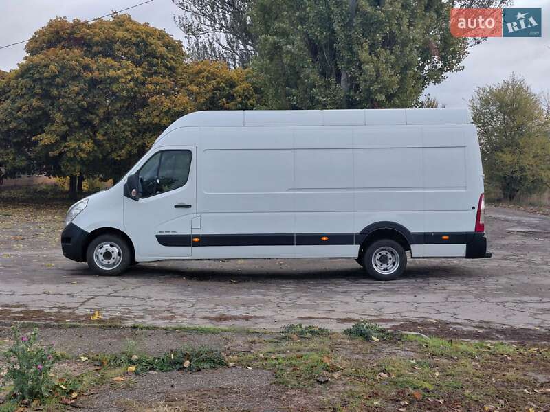 Грузовой фургон Renault Master 2015 в Желтых Водах