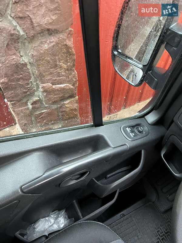 Грузовой фургон Renault Master 2019 в Тернополе фото 13 Грузовой фургон Renault Master 2019 в Тернополе