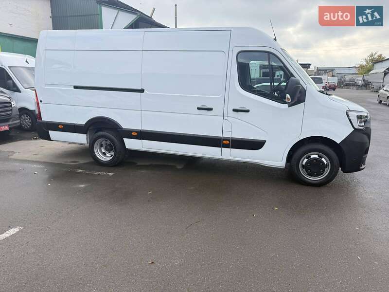 Мікроавтобус вантажний (до 3,5т) Renault Master 2022 в Луцьку