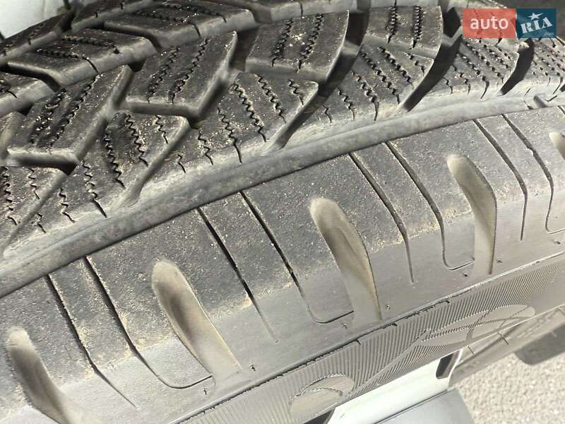 Мікроавтобус вантажний (до 3,5т) Renault Master 2022 в Луцьку