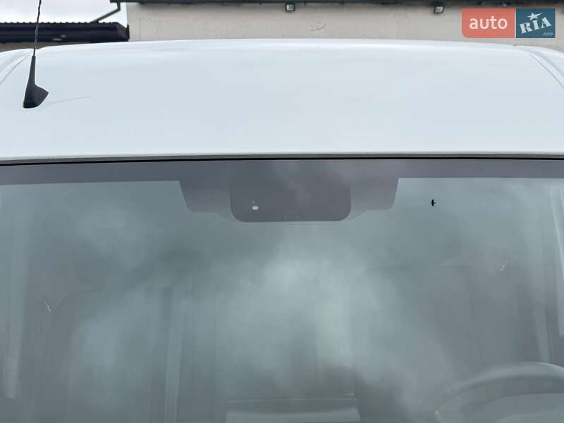 Мікроавтобус вантажний (до 3,5т) Renault Master 2022 в Луцьку