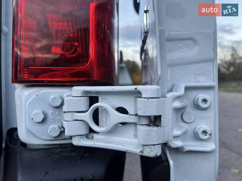 Мікроавтобус вантажний (до 3,5т) Renault Master 2022 в Бердичеві