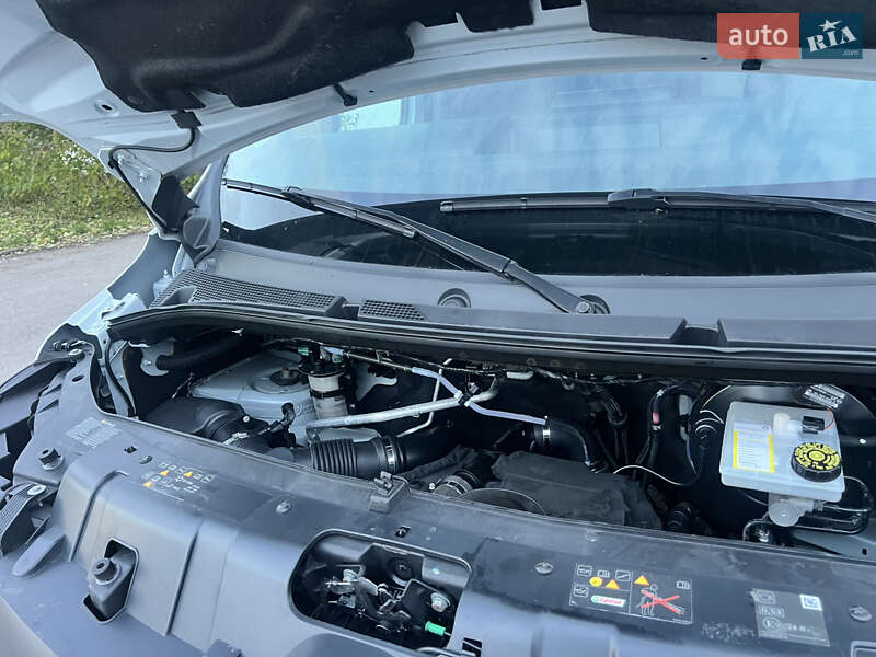 Мікроавтобус вантажний (до 3,5т) Renault Master 2022 в Бердичеві