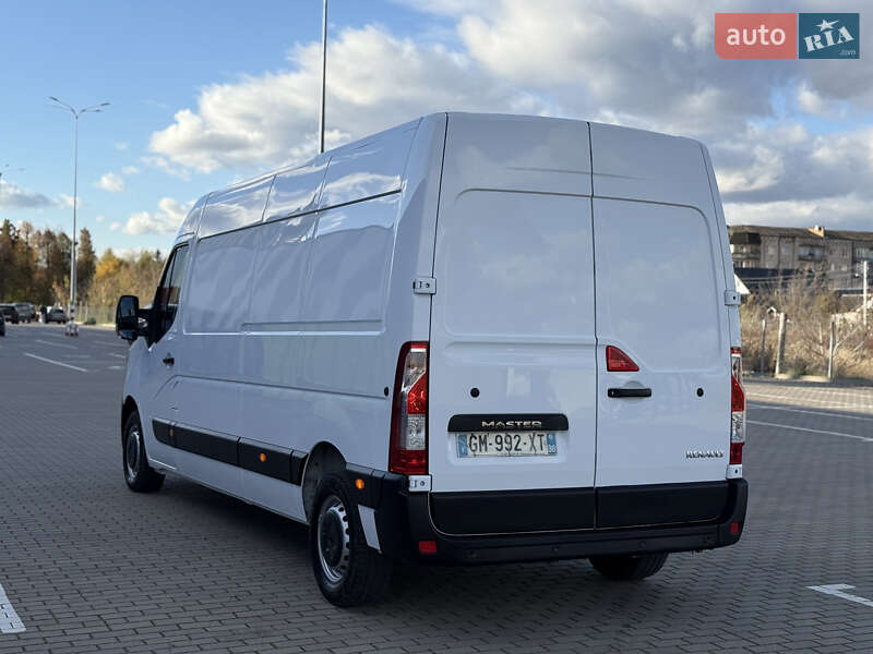 Грузовой фургон Renault Master 2023 в Дубно