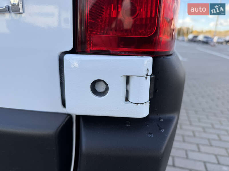 Грузовой фургон Renault Master 2023 в Дубно