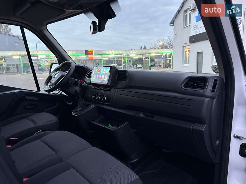 Вантажний фургон Renault Master 2022 в Києві