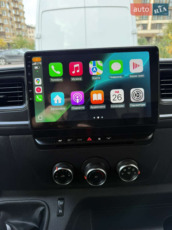 Вантажний фургон Renault Master 2022 в Києві