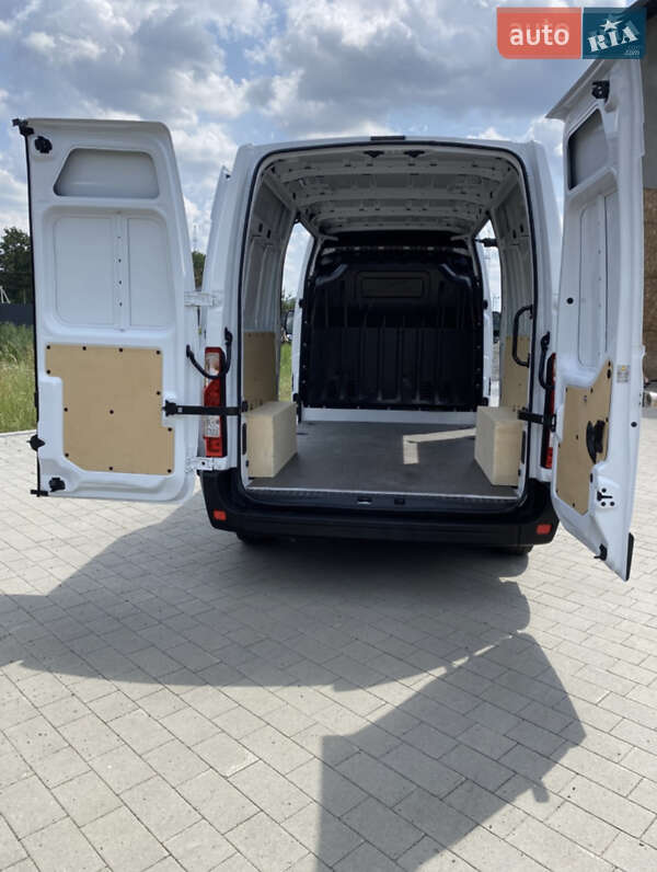 Грузовой фургон Renault Master 2020 в Мерефа