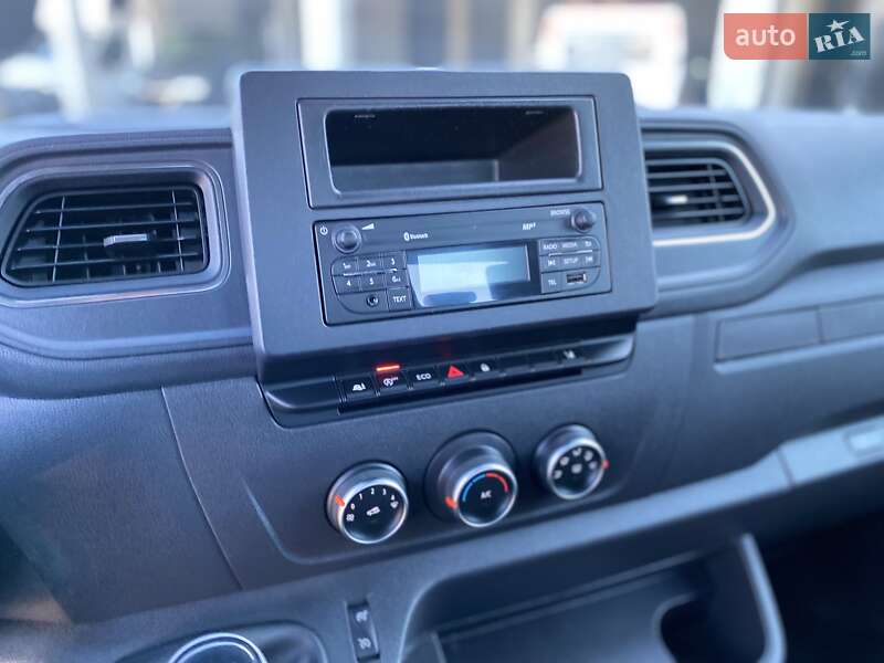 Платформа Renault Master 2020 в Хусті