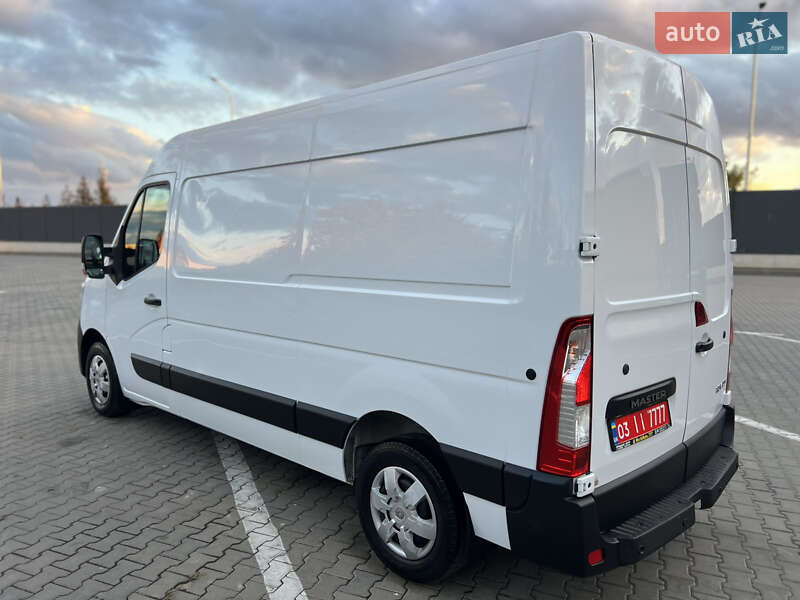Вантажний фургон Renault Master 2021 в Луцьку