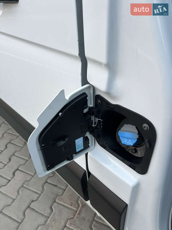 Вантажний фургон Renault Master 2021 в Луцьку