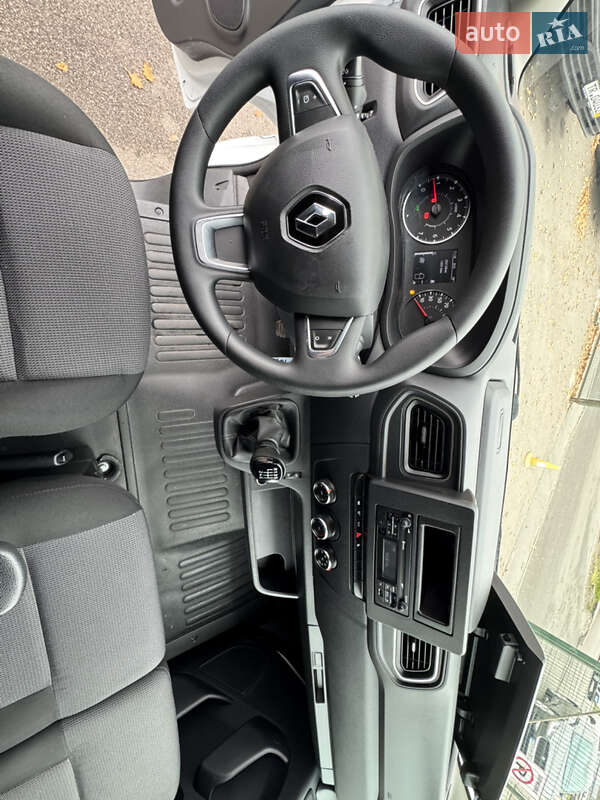 Грузовой фургон Renault Master 2020 в Киеве