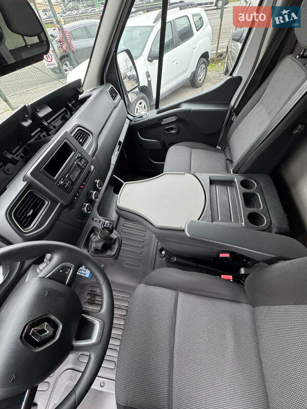 Грузовой фургон Renault Master 2020 в Киеве