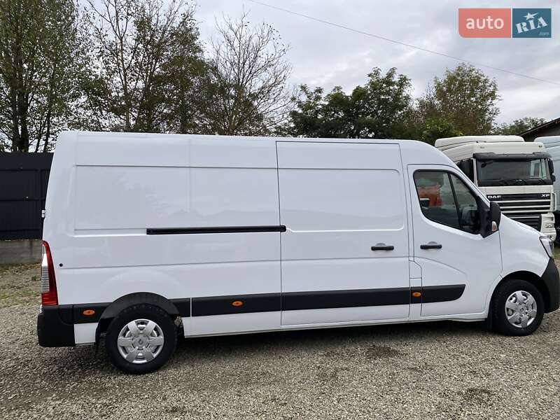 Грузовой фургон Renault Master 2021 в Хусте