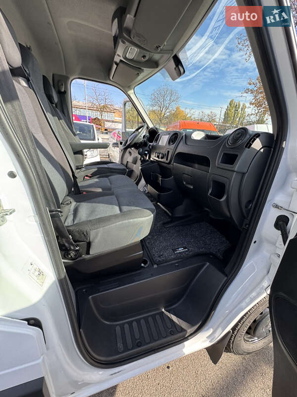 Вантажний фургон Renault Master 2018 в Києві фото 20 Вантажний фургон Renault Master 2018 в Києві