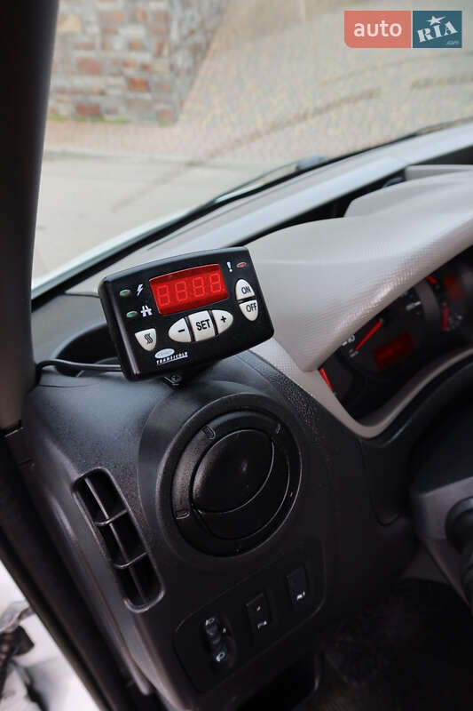 Рефрижератор Renault Master 2017 в Дубно