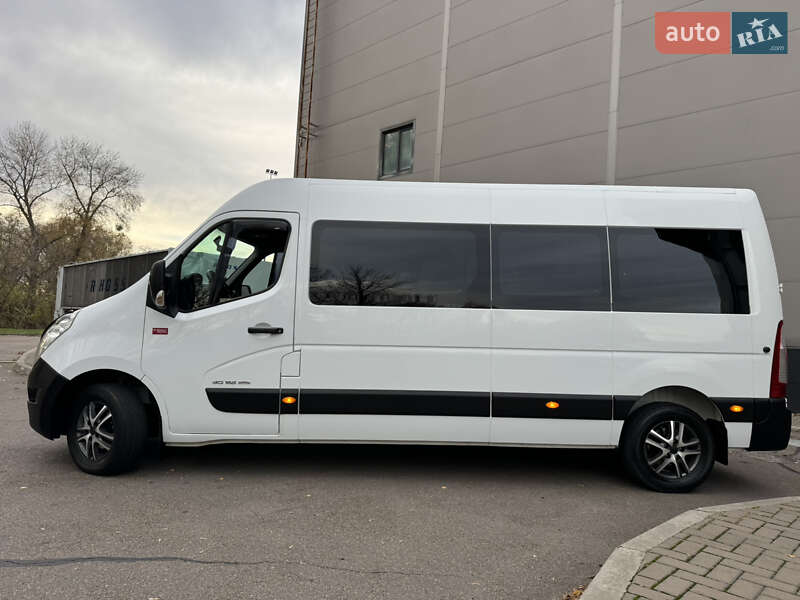 Микроавтобус Renault Master 2015 в Киеве