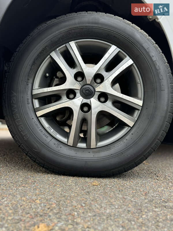 Микроавтобус Renault Master 2015 в Киеве