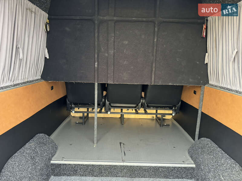 Микроавтобус Renault Master 2015 в Киеве