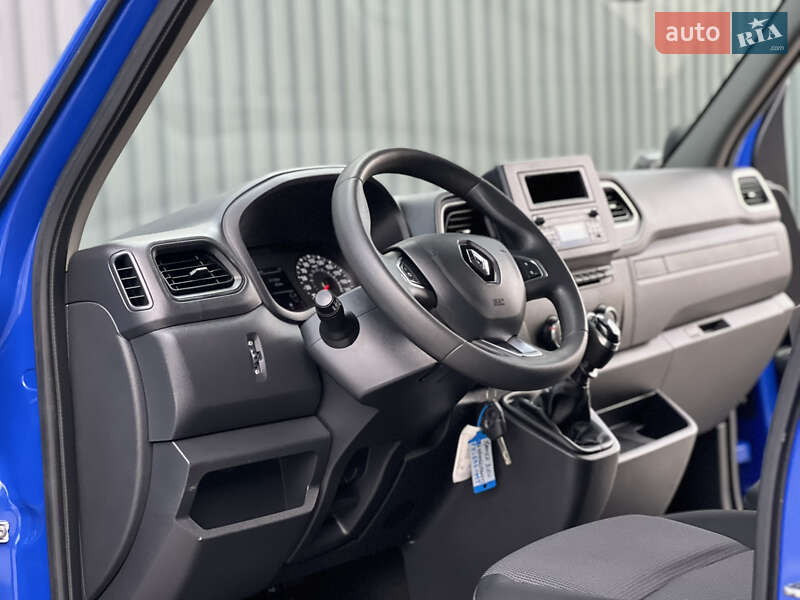 Вантажний фургон Renault Master 2020 в Дубні