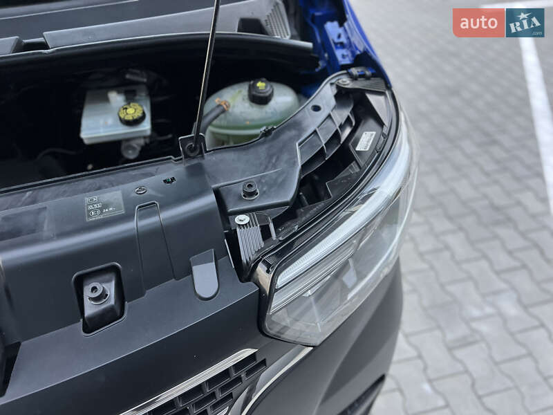 Вантажний фургон Renault Master 2020 в Дубні