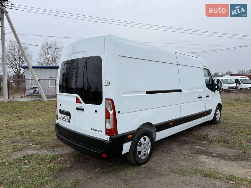 Грузовой фургон Renault Master 2017 в Львове