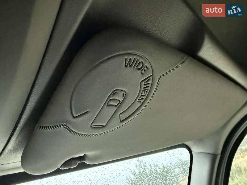 Грузовой фургон Renault Master 2017 в Львове