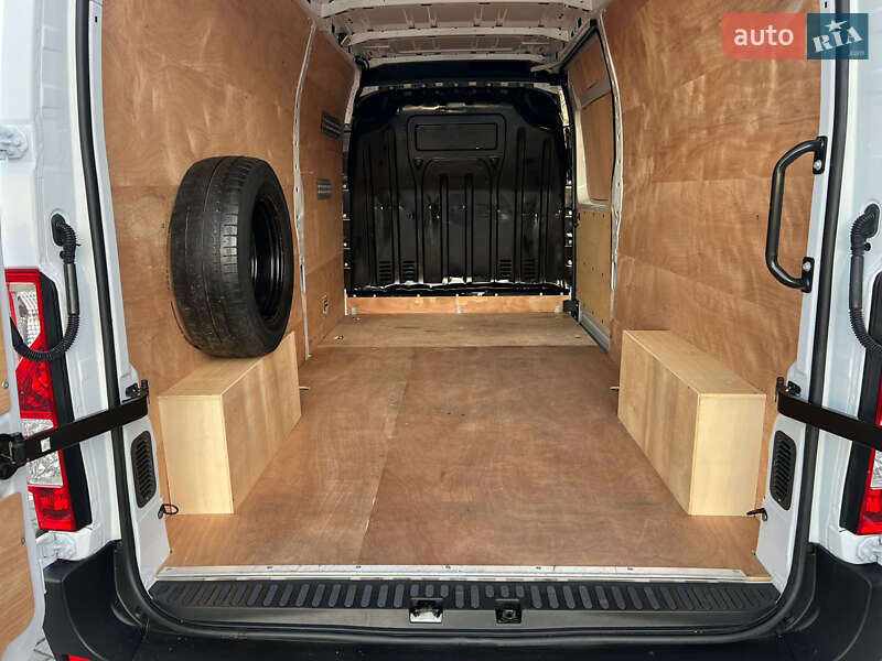 Грузовой фургон Renault Master 2023 в Дубно фото 26 Грузовой фургон Renault Master 2023 в Дубно
