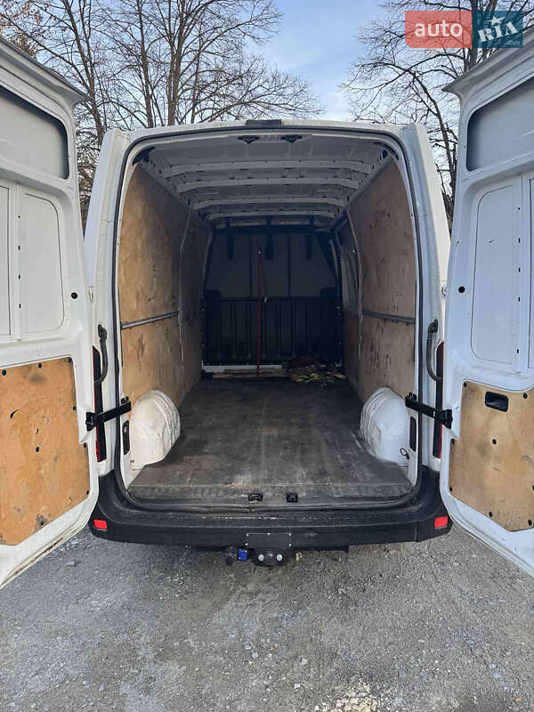 Грузовой фургон Renault Master 2018 в Дрогобыче