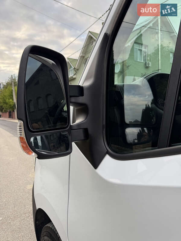 Грузовой фургон Renault Master 2022 в Ивано-Франковске