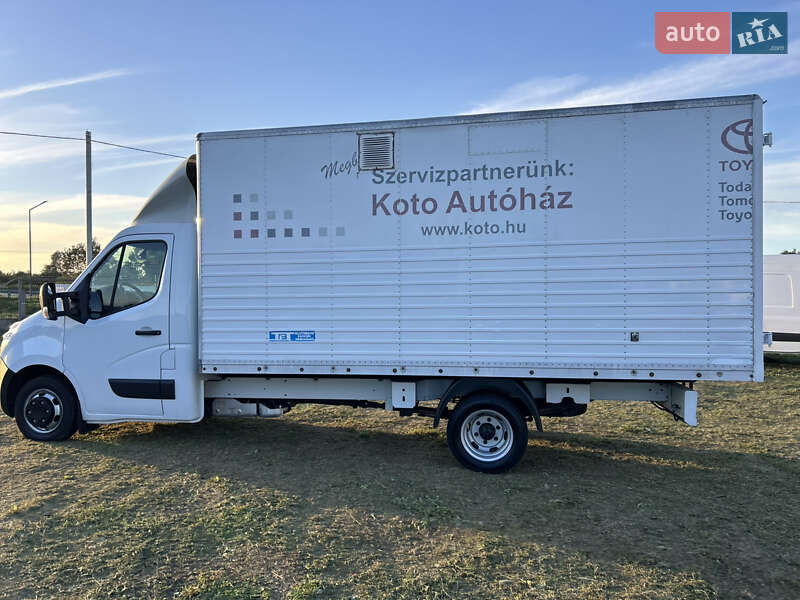 Грузовой фургон Renault Master 2018 в Стрые