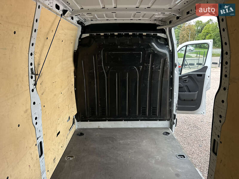 Вантажний фургон Renault Master 2019 в Рівному фото 27 Вантажний фургон Renault Master 2019 в Рівному