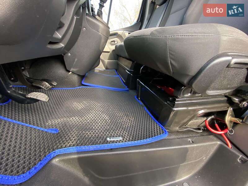 Автовоз Renault Master 2017 в Ковелі