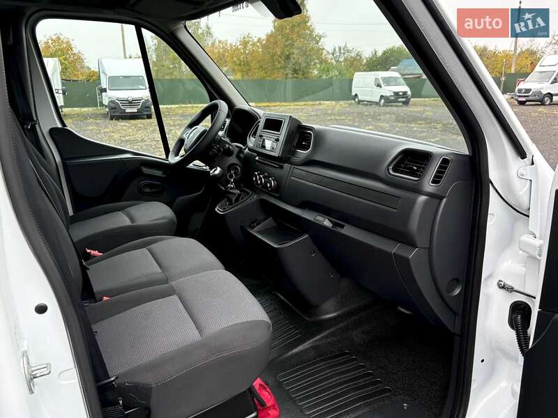 Тентований Renault Master 2021 в Дніпрі