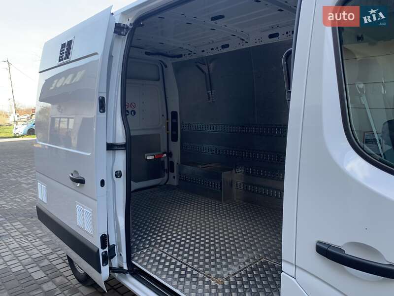 Вантажний фургон Renault Master 2021 в Бердичеві