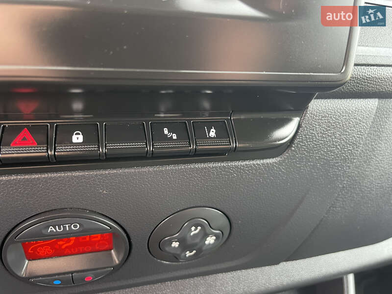 Вантажний фургон Renault Master 2020 в Львові фото 24 Вантажний фургон Renault Master 2020 в Львові