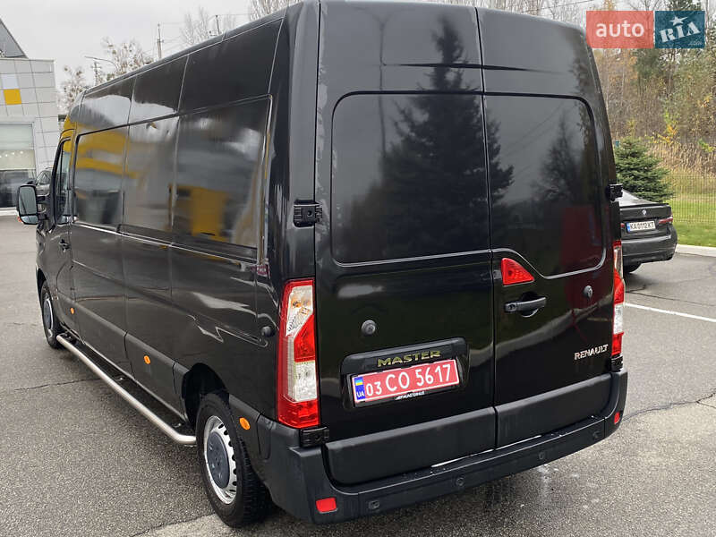 Вантажний фургон Renault Master 2021 в Ірпені