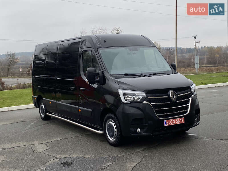 Вантажний фургон Renault Master 2021 в Ірпені