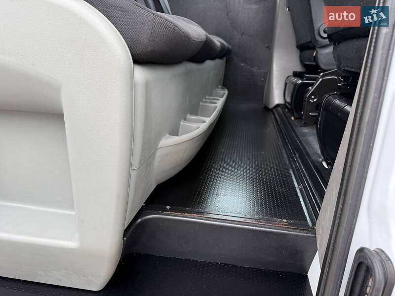 Грузопассажирский фургон Renault Master 2021 в Дубно фото 55 Грузопассажирский фургон Renault Master 2021 в Дубно