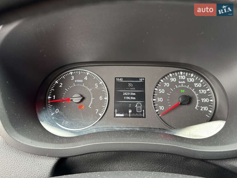 Вантажний фургон Renault Master 2021 в Києві