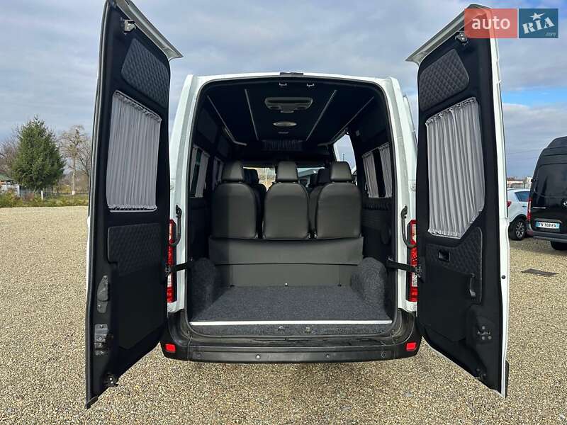 Мінівен Renault Master 2016 в Дубні