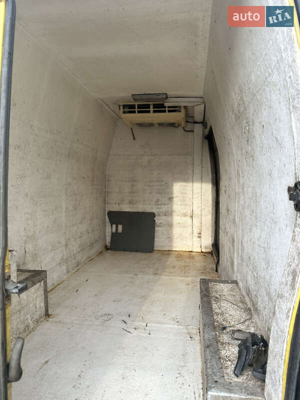 Минивэн Renault Master 2004 в Каменском