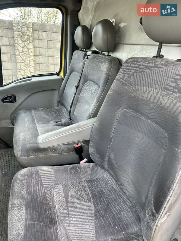 Минивэн Renault Master 2004 в Каменском