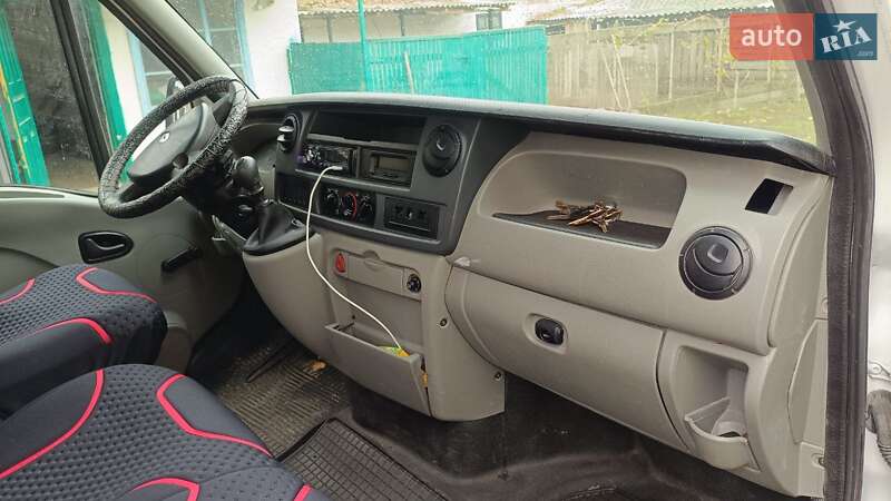 Минивэн Renault Master 2005 в Звенигородке